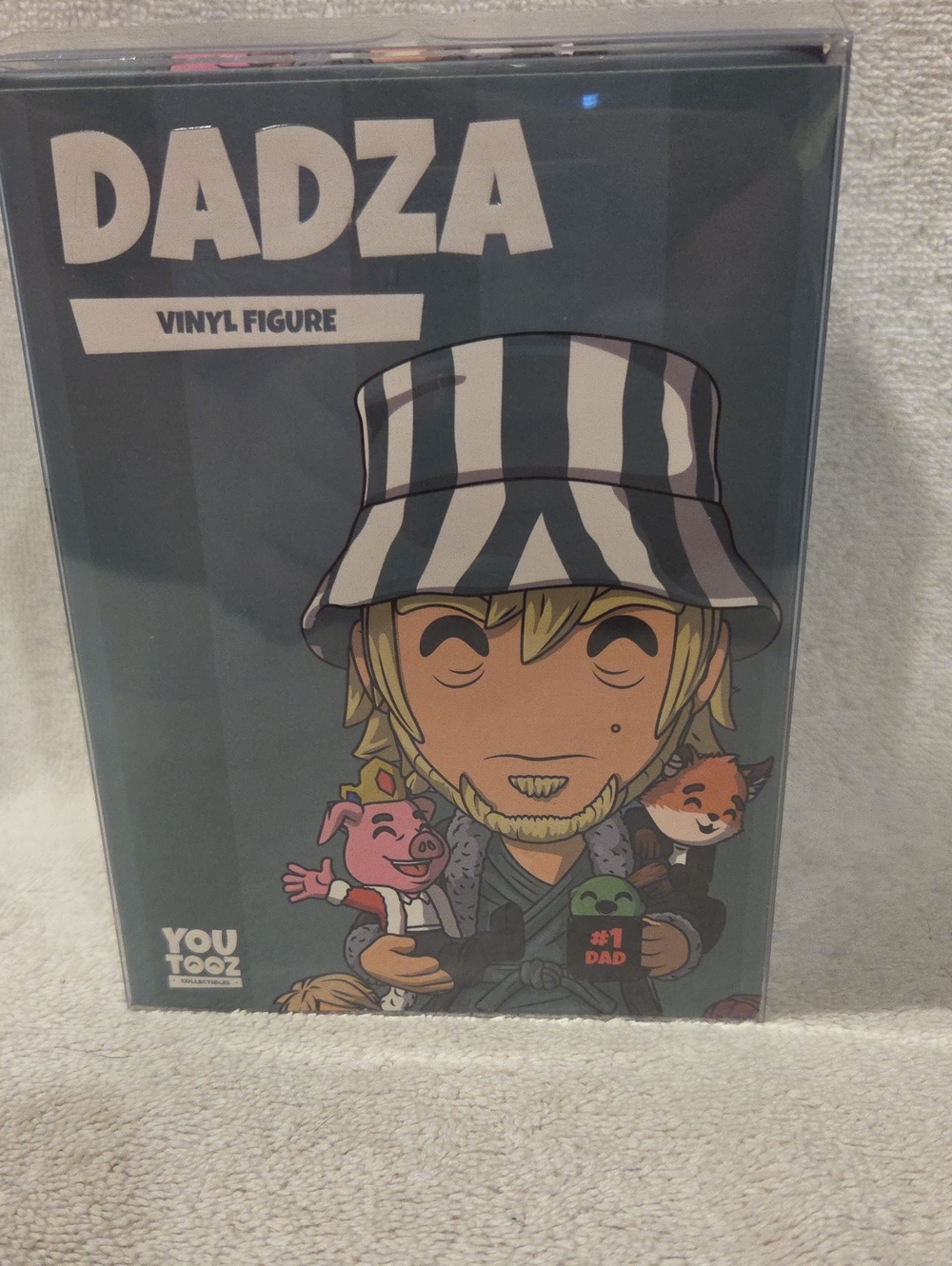 DADZA VINYL FIGURE